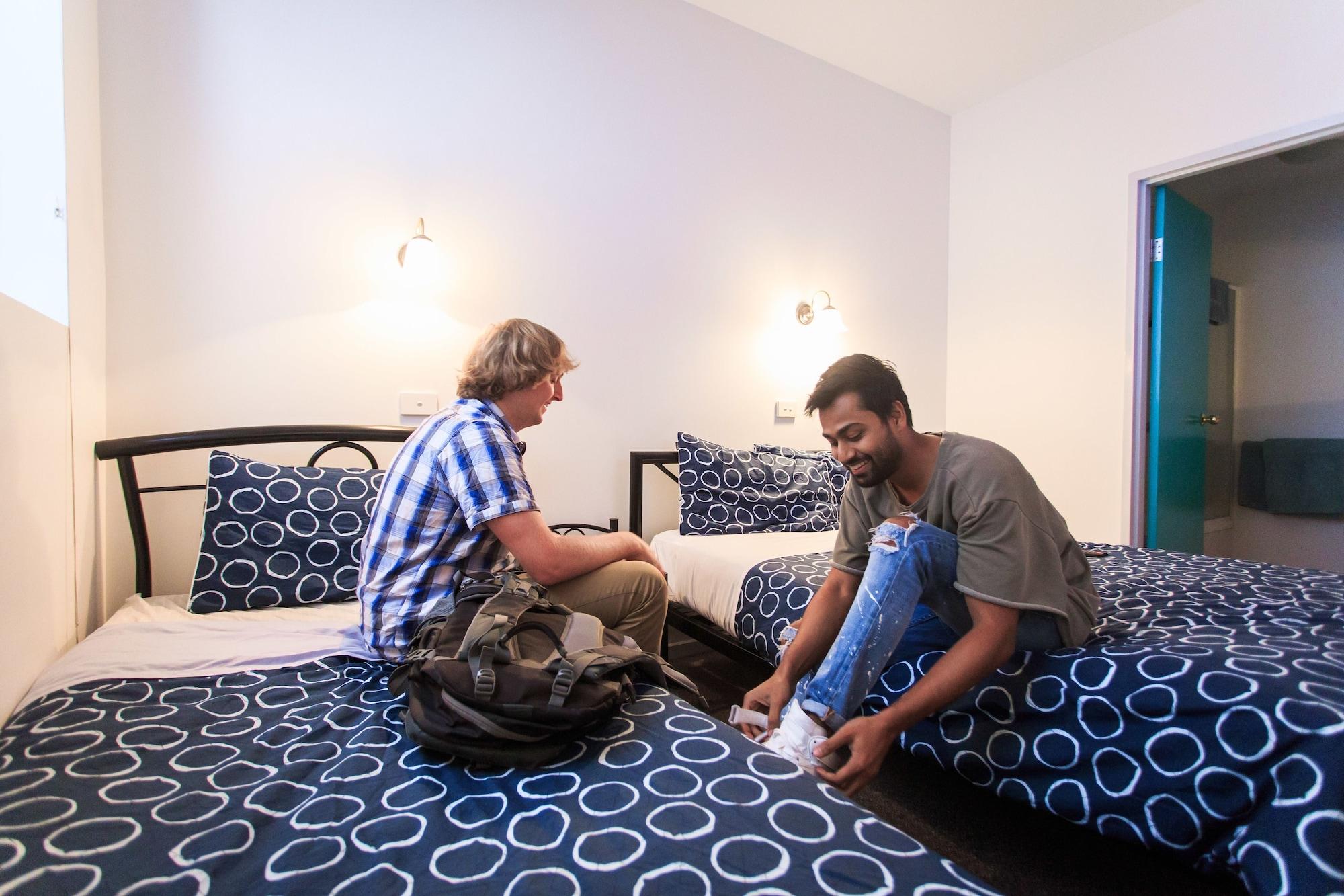 Yha Hobart Central Екстер'єр фото