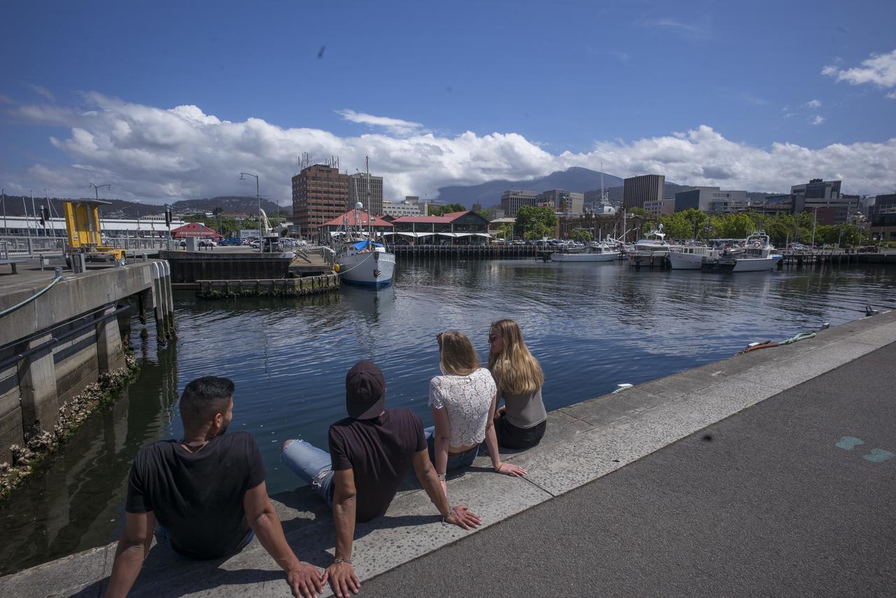 Хостел Yha Hobart Central Екстер'єр фото