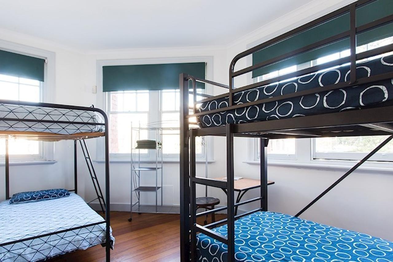 Yha Hobart Central Екстер'єр фото