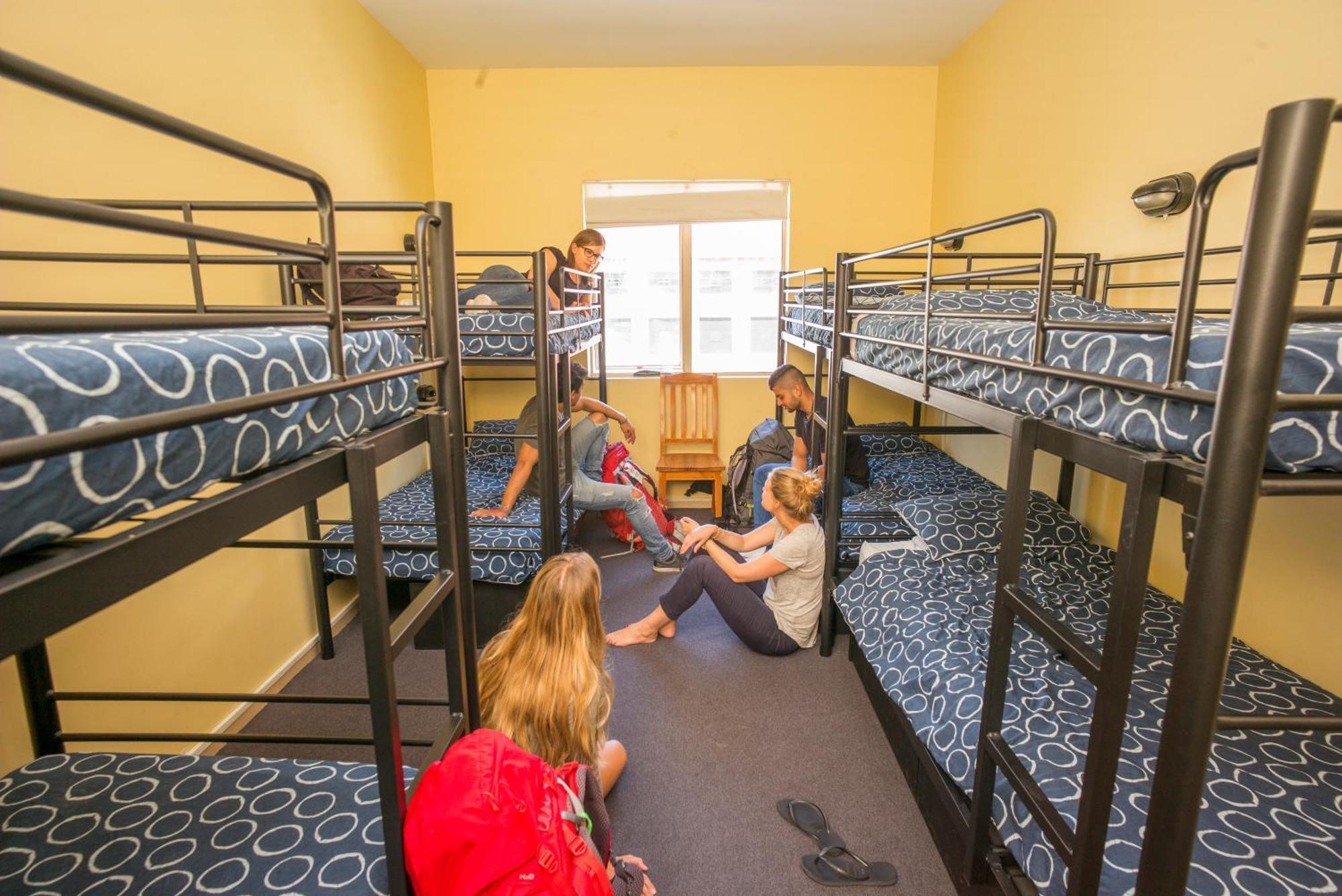 Yha Hobart Central Екстер'єр фото